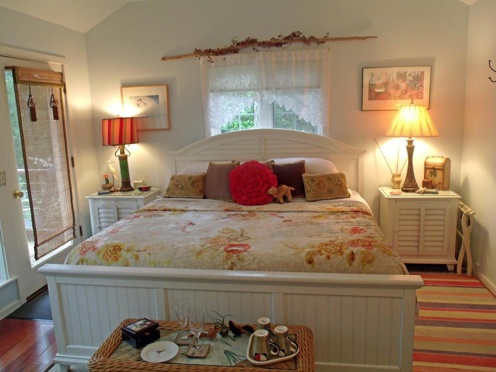Inn To The Woods Friday Harbor Ruang foto