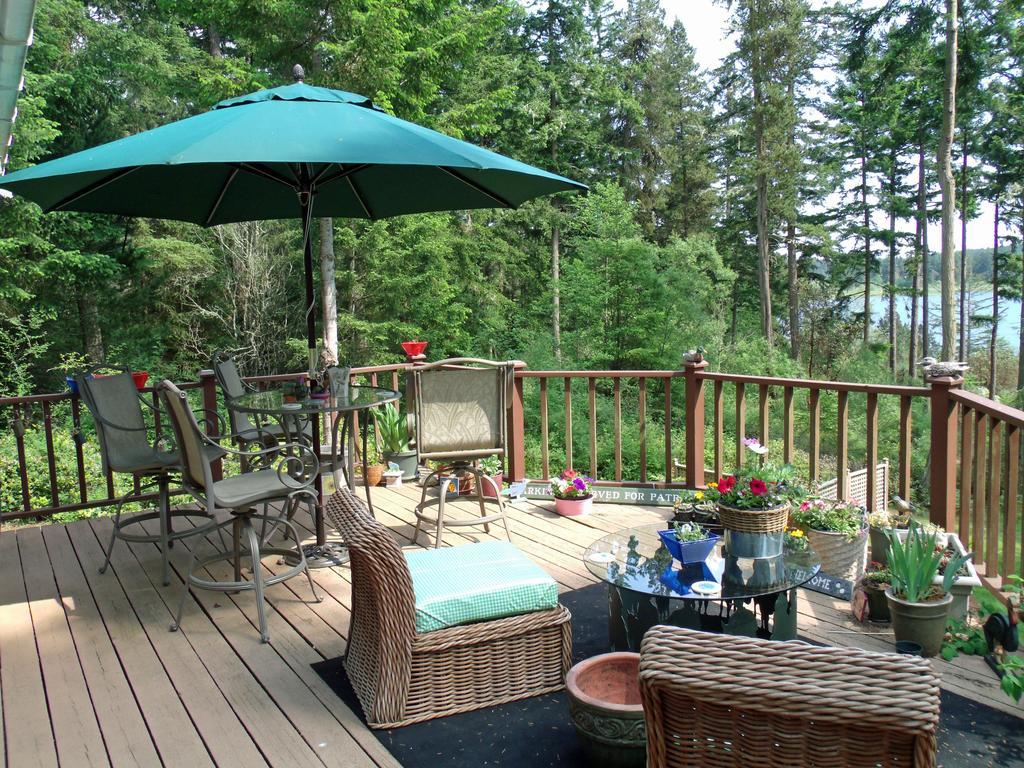Inn To The Woods Friday Harbor Bagian luar foto